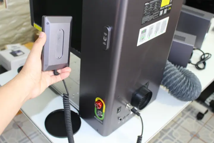 Conexión de la pantalla táctil del Creality Falcon T1