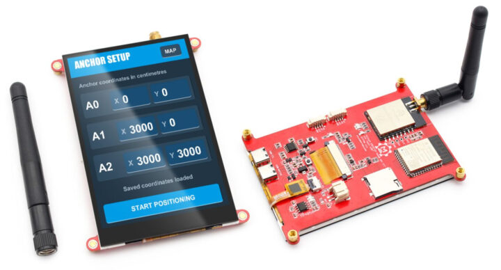 MaTouch ESP32 S3 MaUWB parte frontal y trasera