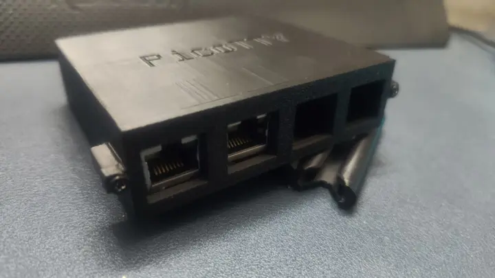 Carcasa impresa en 3D para hasta cuatro nodos