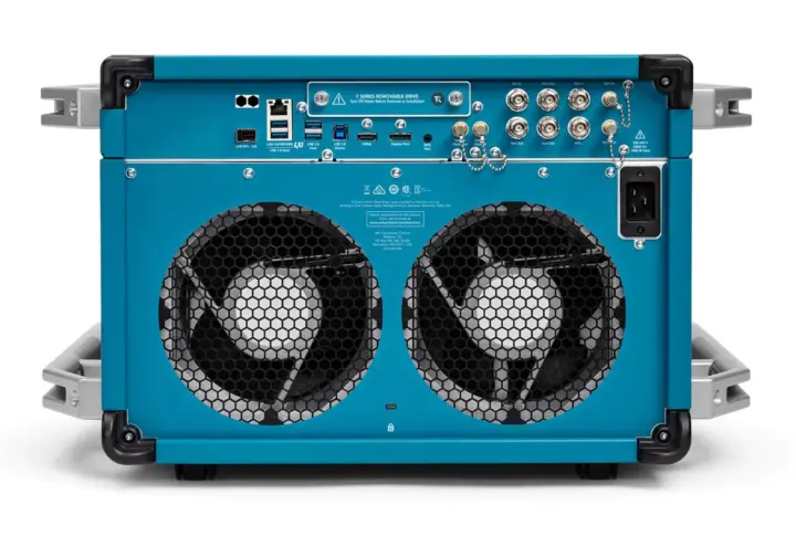 Panel trasero del osciloscopio Tek DPO714AX