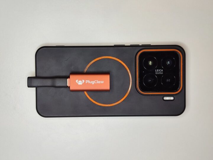Adaptador a través de la funda